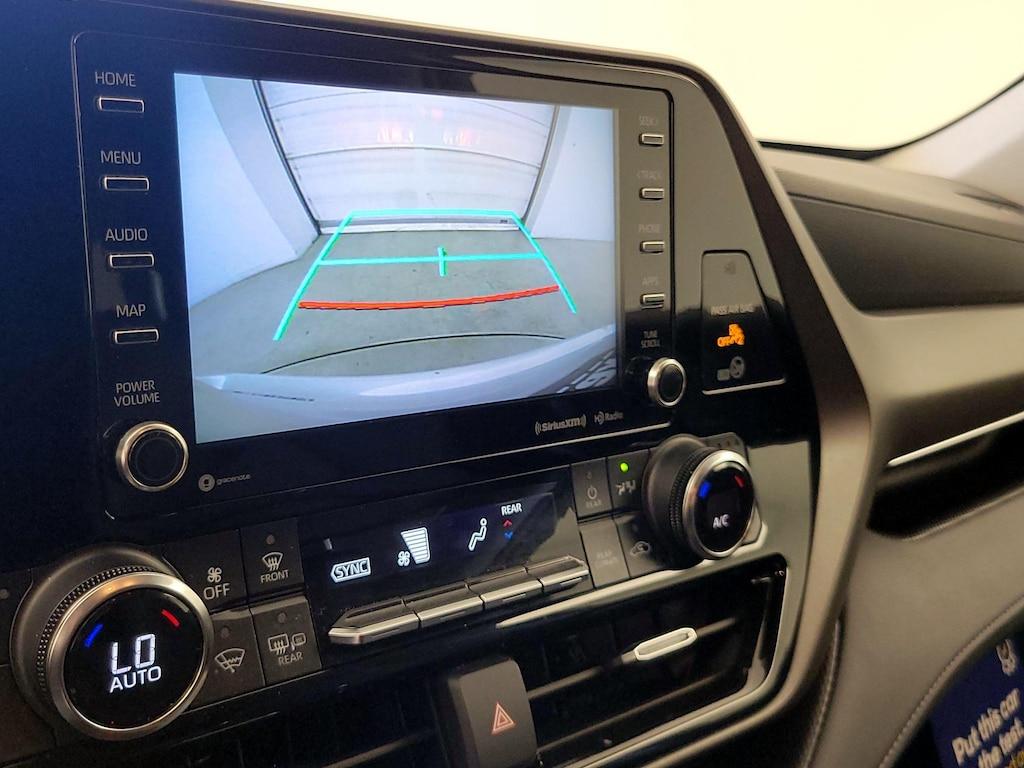 used 2022 Toyota Highlander car, priced at $35,998