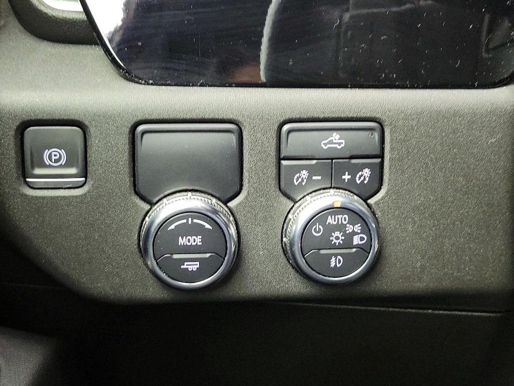 used 2022 GMC Sierra 1500 car, priced at $37,998