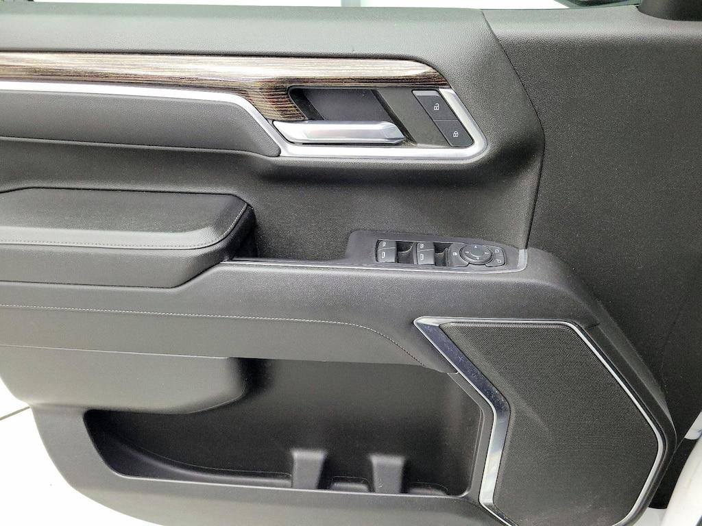 used 2022 GMC Sierra 1500 car, priced at $37,998