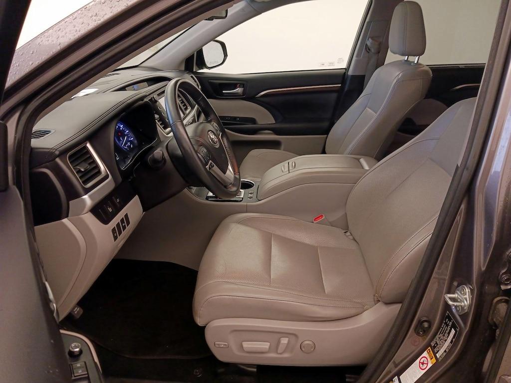used 2015 Toyota Highlander car, priced at $18,998