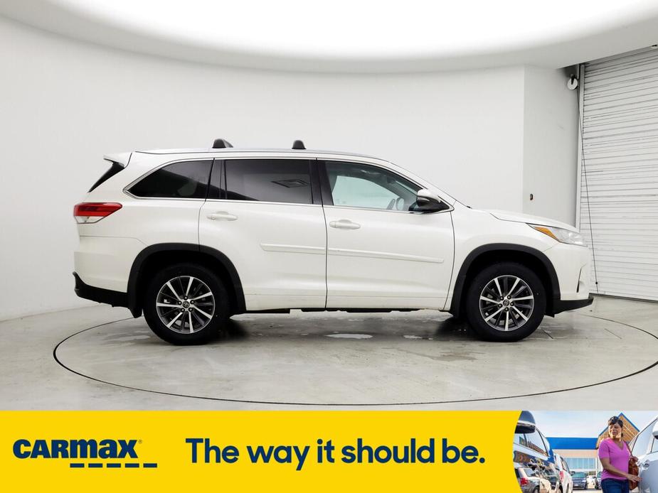 used 2018 Toyota Highlander car, priced at $24,998