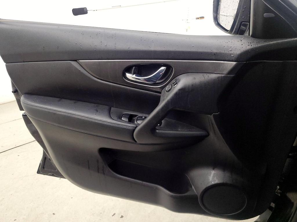 used 2017 Nissan Rogue car, priced at $14,998