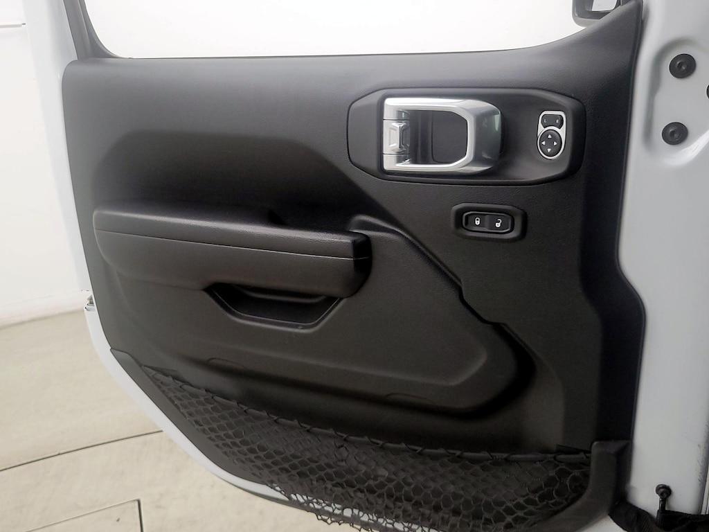 used 2021 Jeep Gladiator car, priced at $25,998