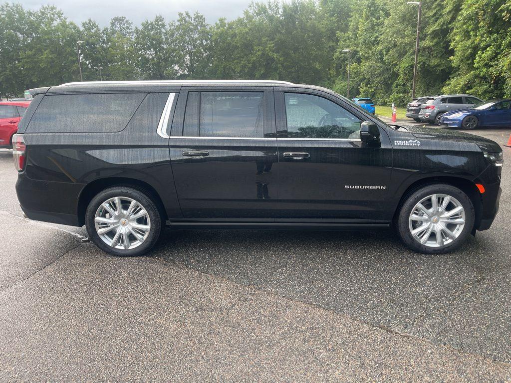 used 2024 Chevrolet Suburban car, priced at $76,000
