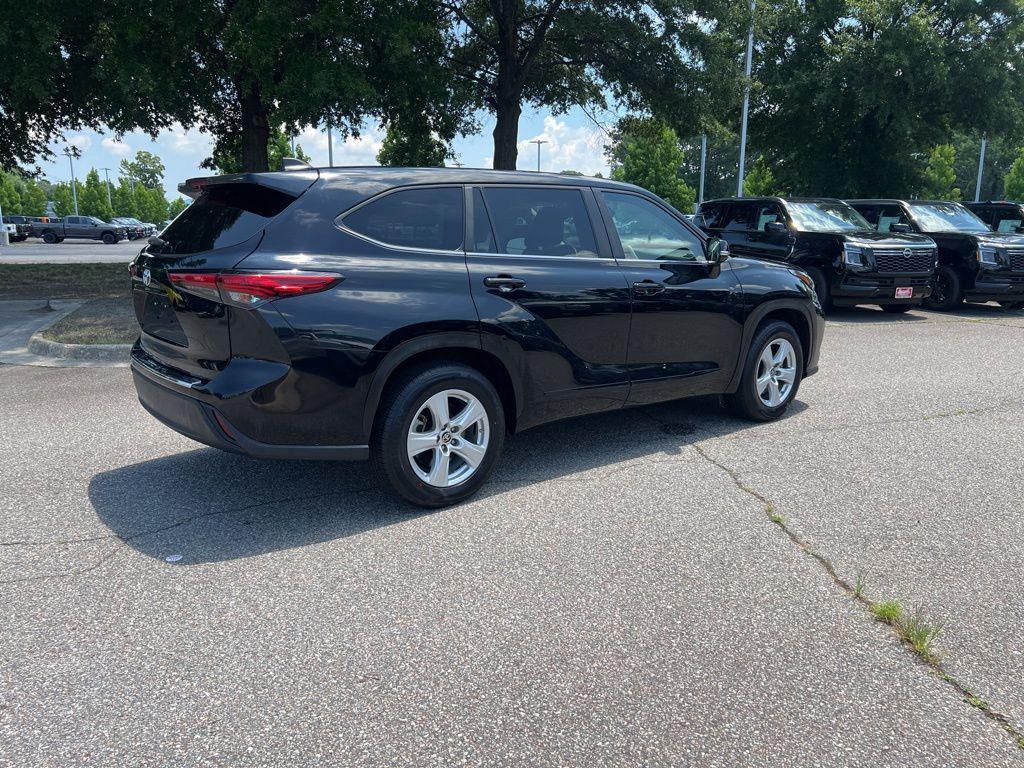 used 2023 Toyota Highlander car, priced at $30,000