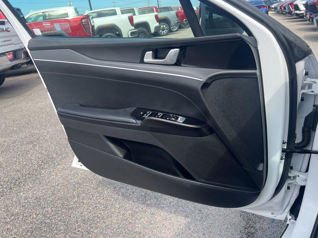 used 2024 Kia K5 car, priced at $25,850