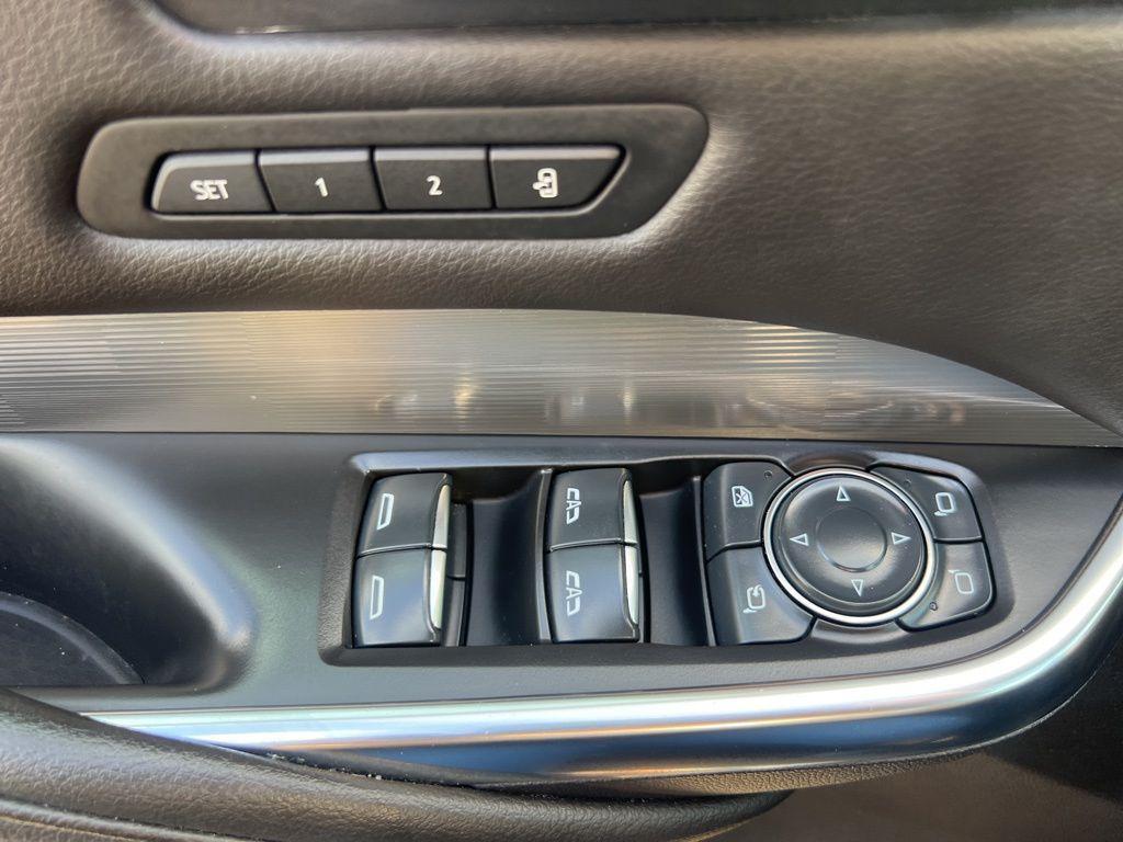 used 2024 Cadillac XT4 car, priced at $28,000