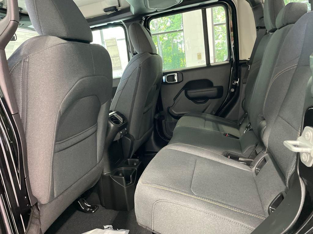 used 2024 Jeep Gladiator car, priced at $36,500