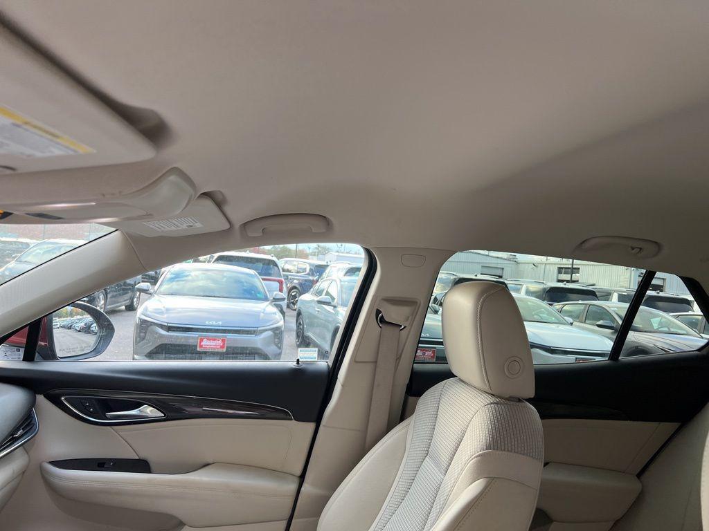 used 2021 Buick Envision car, priced at $22,500