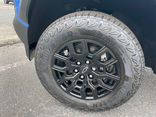 new 2026 Chevrolet Colorado car, priced at $43,708