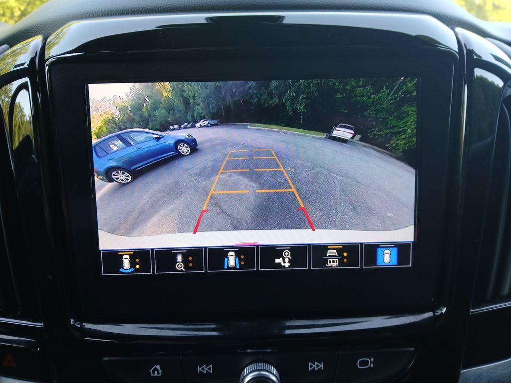 used 2022 Chevrolet Traverse car, priced at $29,000