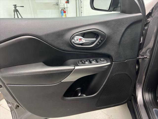 used 2020 Jeep Cherokee car, priced at $22,350