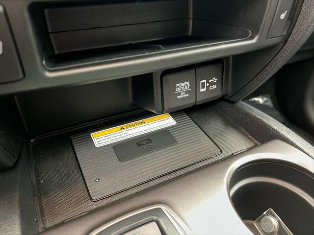 used 2022 Honda Pilot car, priced at $33,399
