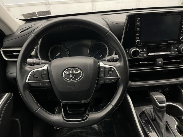 used 2021 Toyota Highlander Hybrid car, priced at $31,748