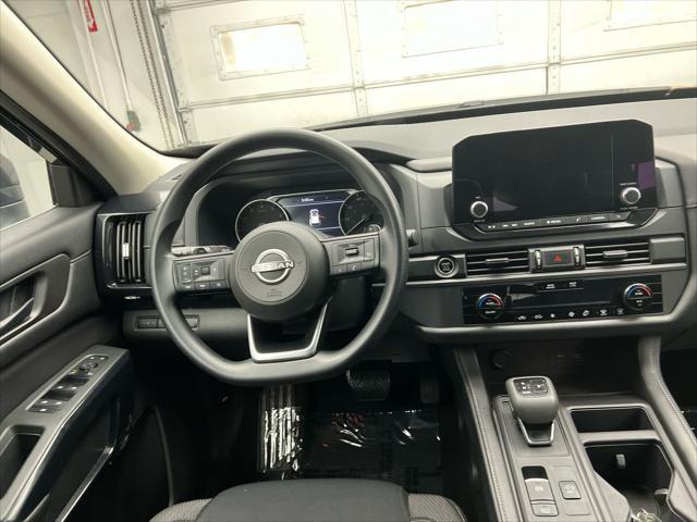 used 2024 Nissan Pathfinder car, priced at $30,899