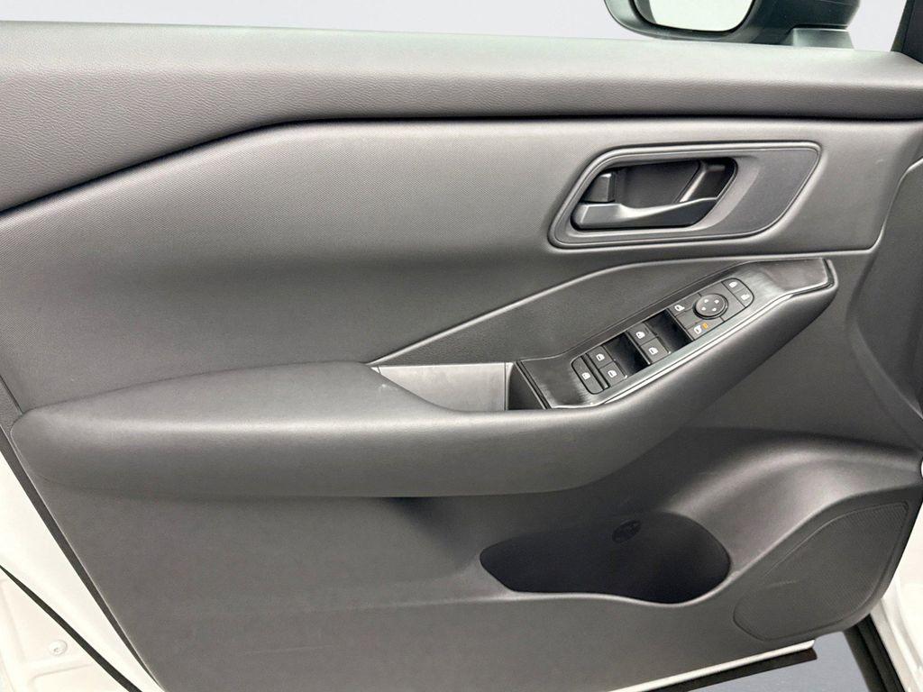 used 2026 Nissan Rogue car, priced at $28,198