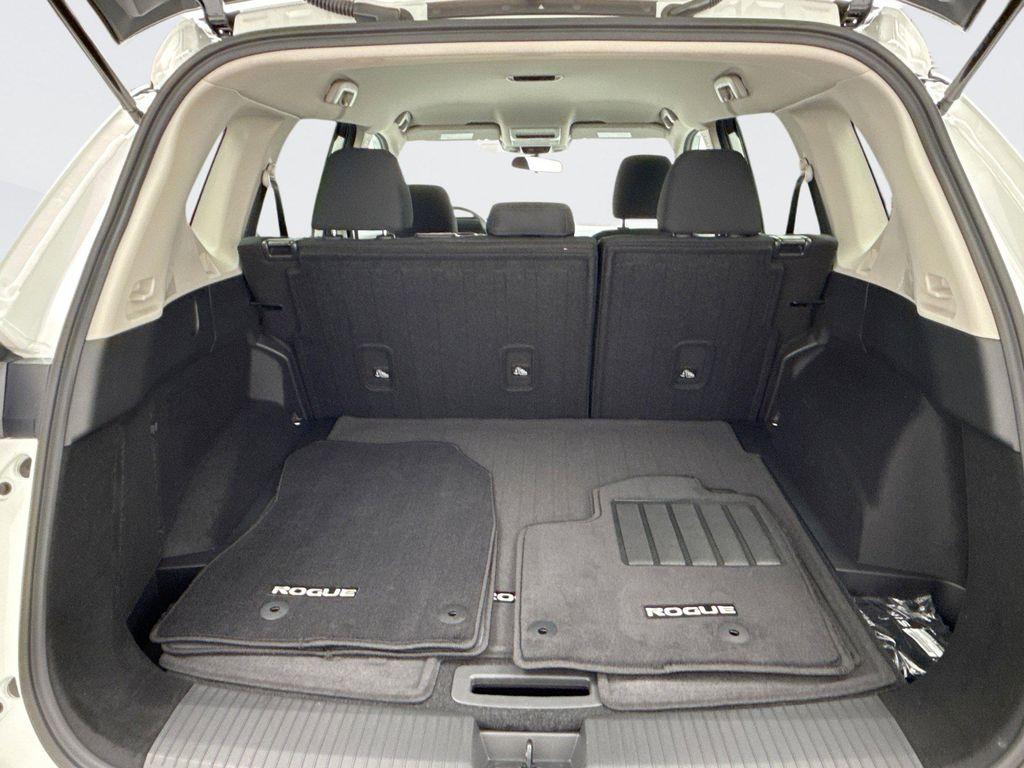 used 2026 Nissan Rogue car, priced at $28,198