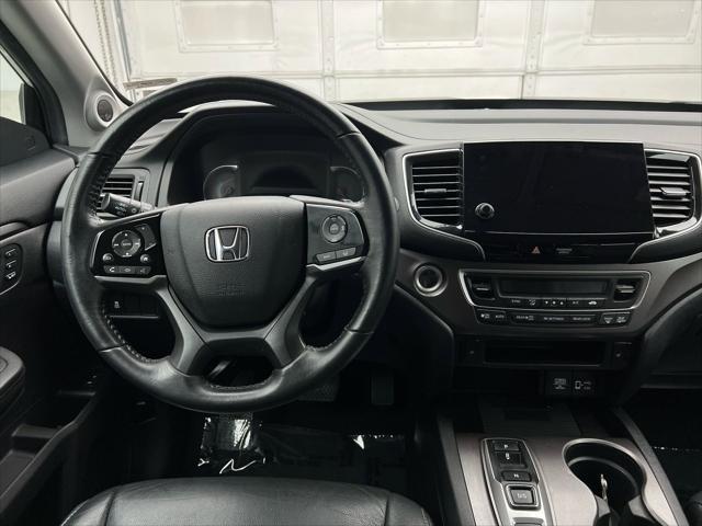 used 2022 Honda Pilot car, priced at $28,949