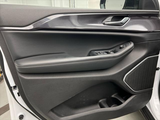 used 2022 Jeep Grand Cherokee L car, priced at $35,199