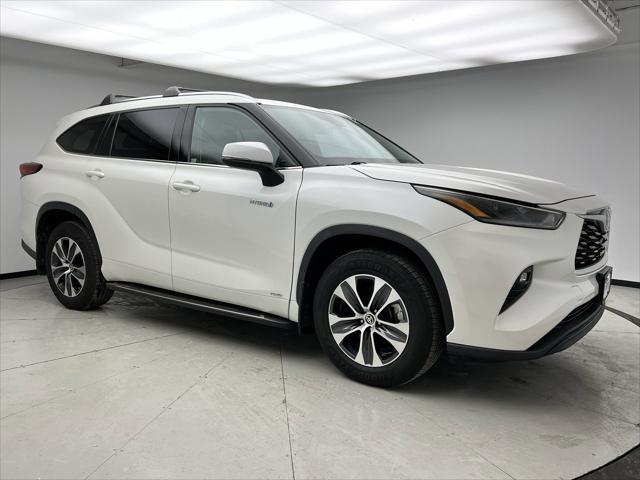 used 2021 Toyota Highlander Hybrid car, priced at $34,449