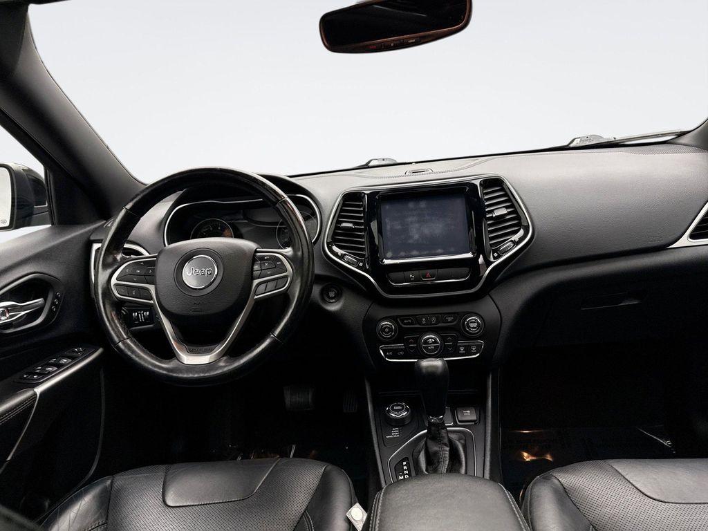 used 2020 Jeep Cherokee car, priced at $21,348