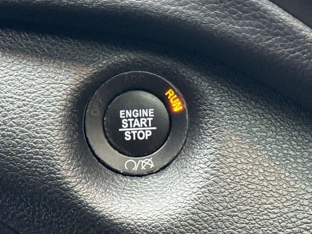 used 2020 Jeep Cherokee car, priced at $21,348