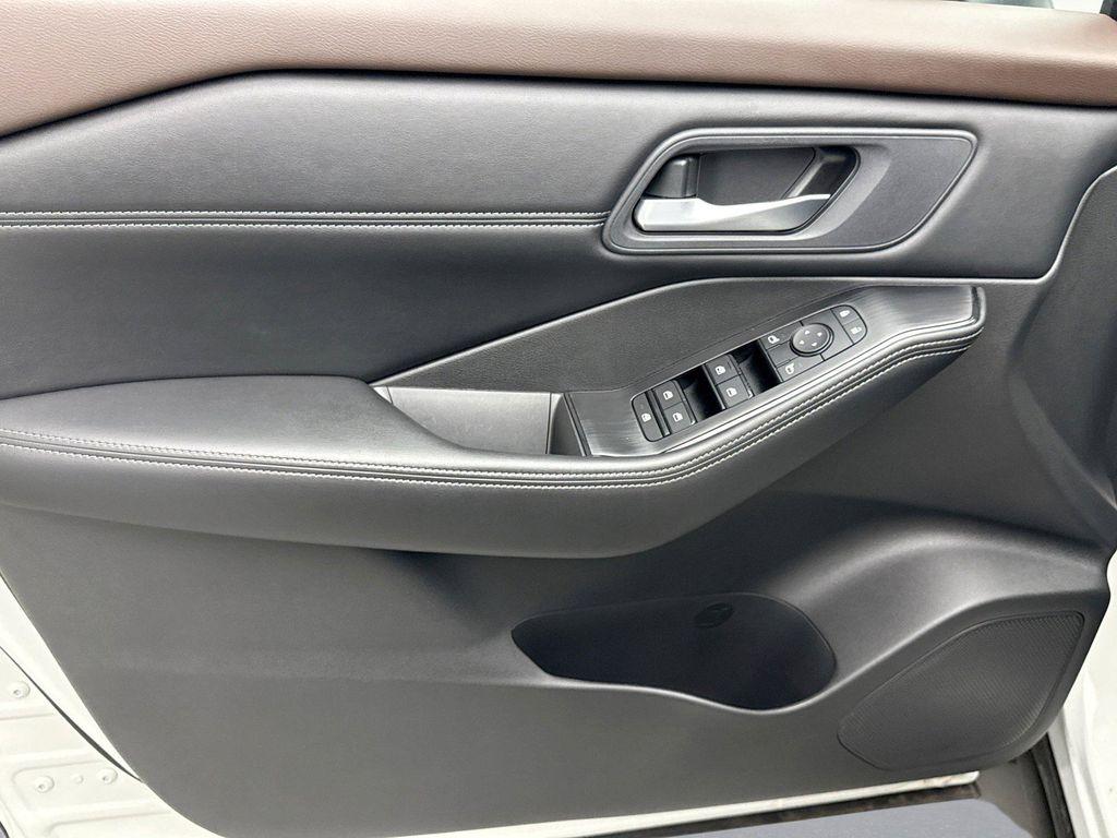 used 2023 Nissan Rogue car, priced at $24,998