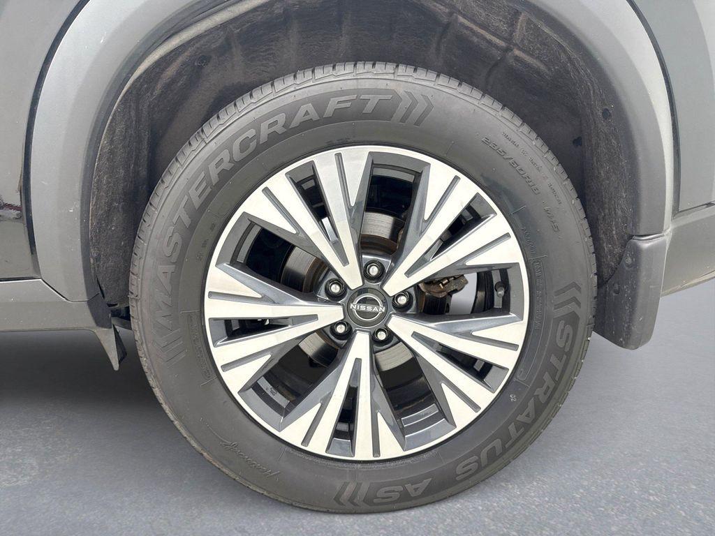 used 2026 Nissan Rogue car, priced at $28,198