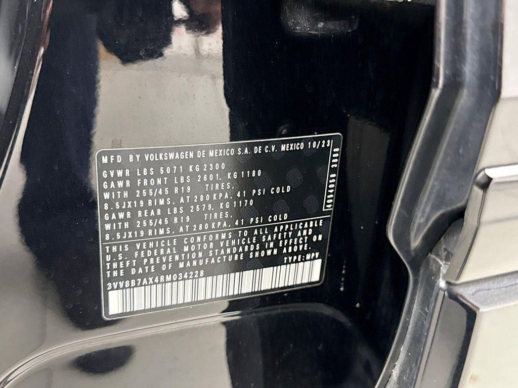 used 2024 Volkswagen Tiguan car, priced at $26,149