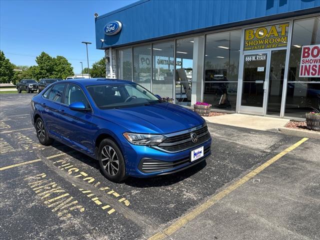 used 2023 Volkswagen Jetta car, priced at $18,990