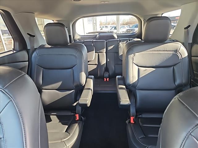 used 2023 Ford Explorer car