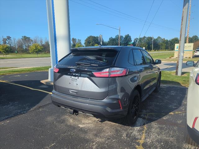 new 2024 Ford Edge car