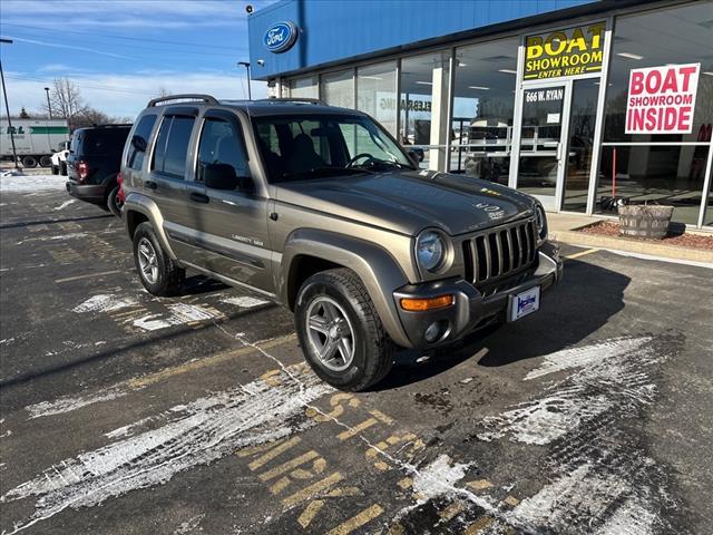 used 2004 Jeep Liberty car, priced at $7,490