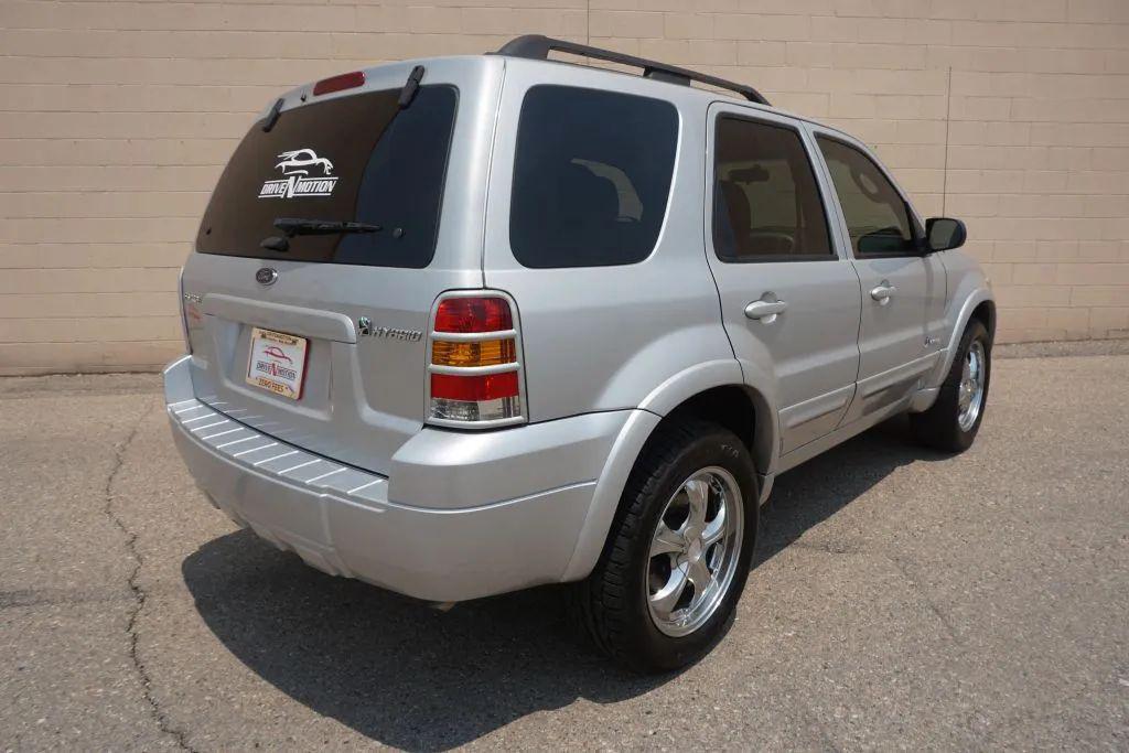 used 2007 Ford Escape Hybrid car, priced at $6,484