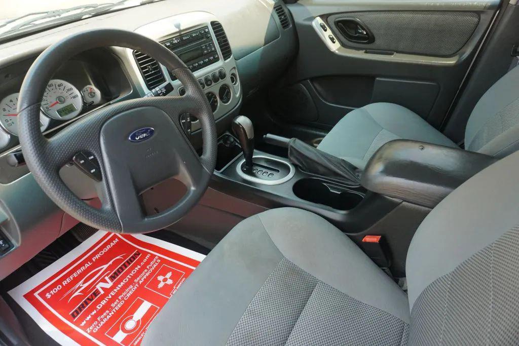 used 2007 Ford Escape Hybrid car, priced at $6,484