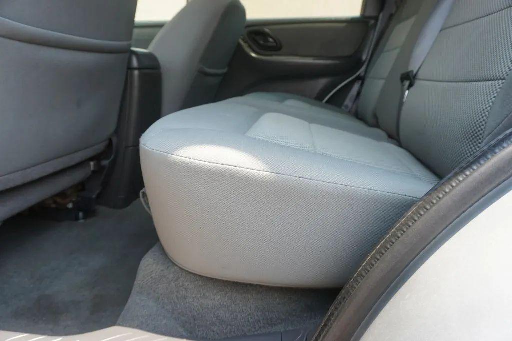 used 2007 Ford Escape Hybrid car, priced at $6,484
