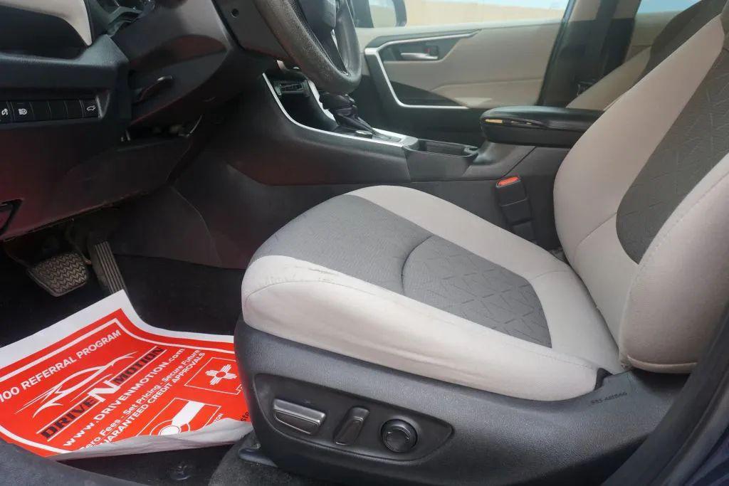 used 2022 Toyota RAV4 Hybrid car, priced at $26,971