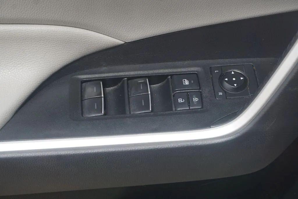 used 2022 Toyota RAV4 Hybrid car, priced at $26,971