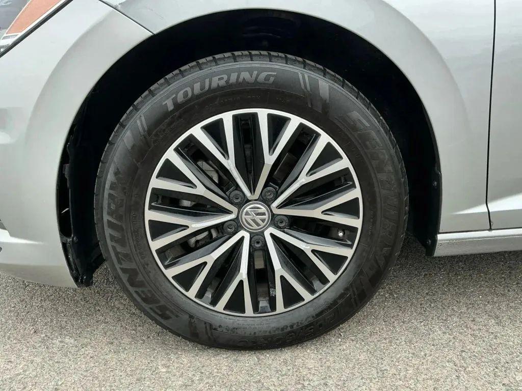 used 2021 Volkswagen Jetta car, priced at $14,984