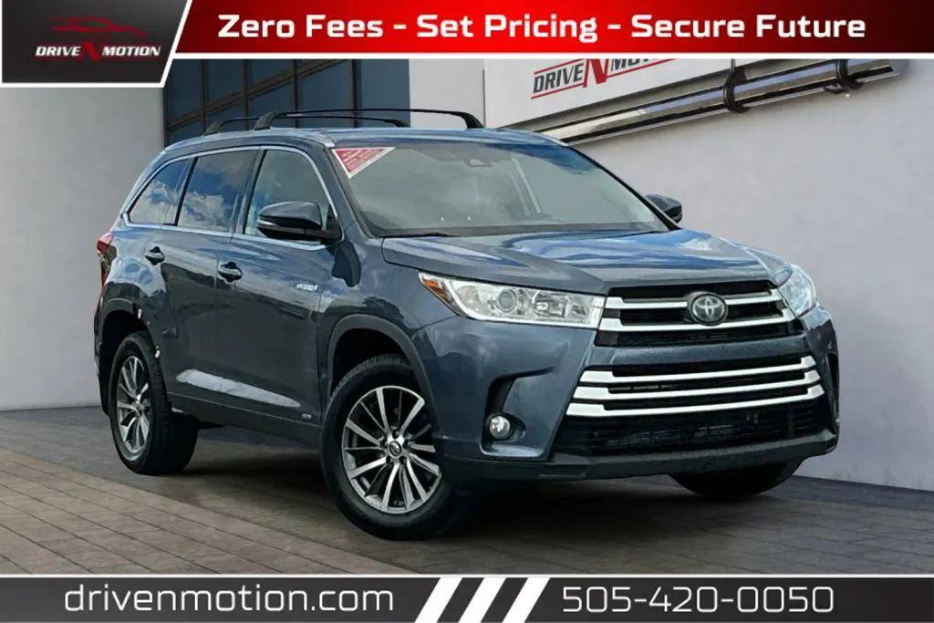 used 2019 Toyota Highlander Hybrid car, priced at $20,984