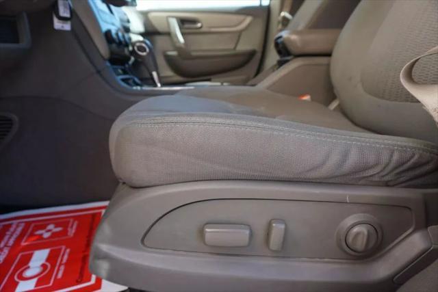 used 2016 Chevrolet Traverse car, priced at $11,484