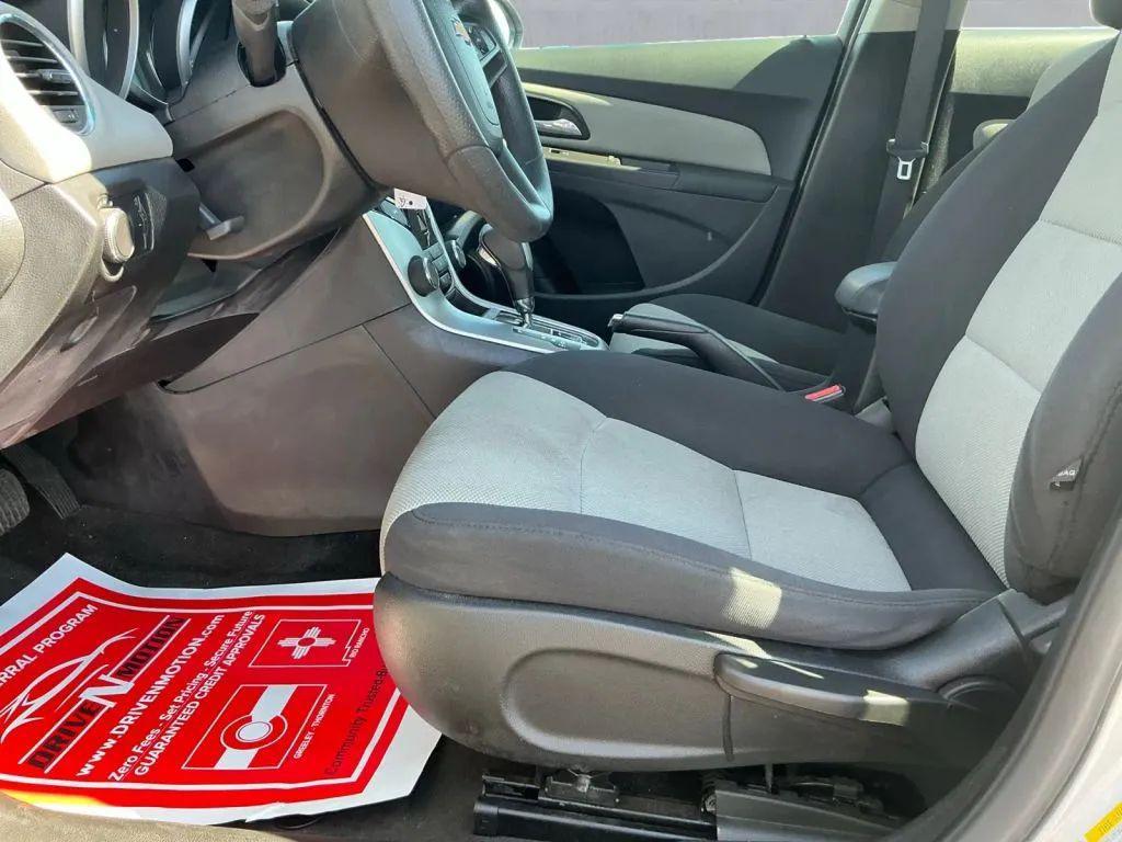used 2016 Chevrolet Cruze Limited car, priced at $9,984