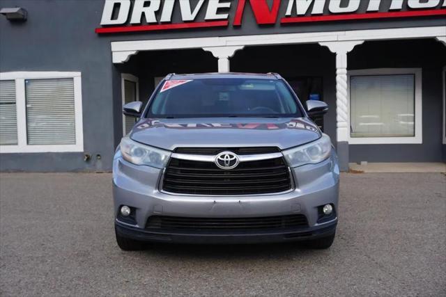 used 2015 Toyota Highlander car, priced at $17,984