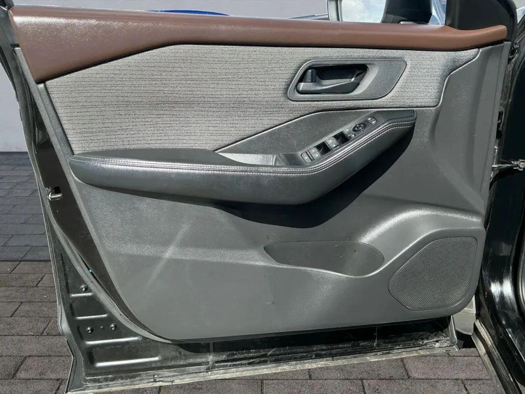 used 2021 Nissan Rogue car, priced at $19,984