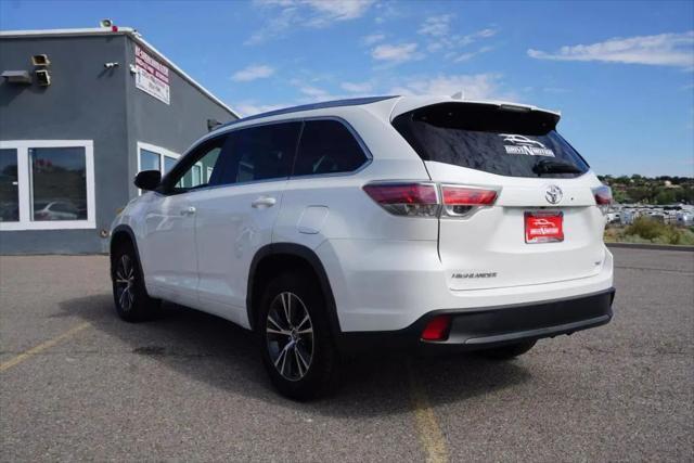 used 2016 Toyota Highlander car, priced at $18,984