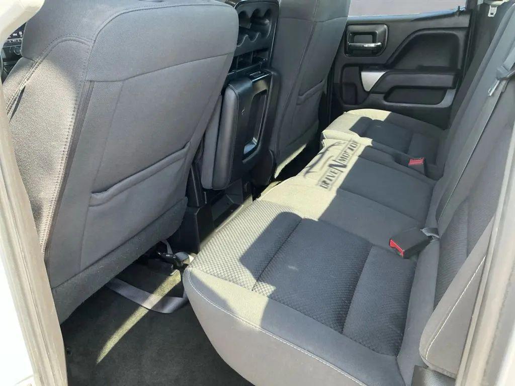 used 2018 Chevrolet Silverado 1500 car, priced at $21,984