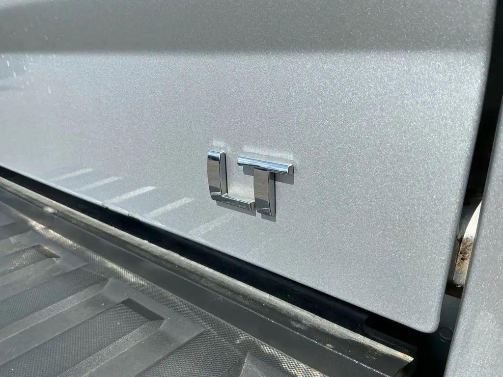used 2018 Chevrolet Silverado 1500 car, priced at $21,984