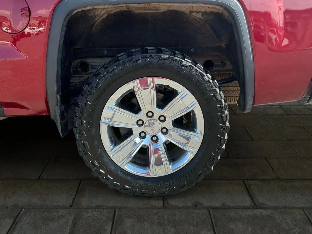 used 2018 GMC Sierra 1500 car, priced at $28,484