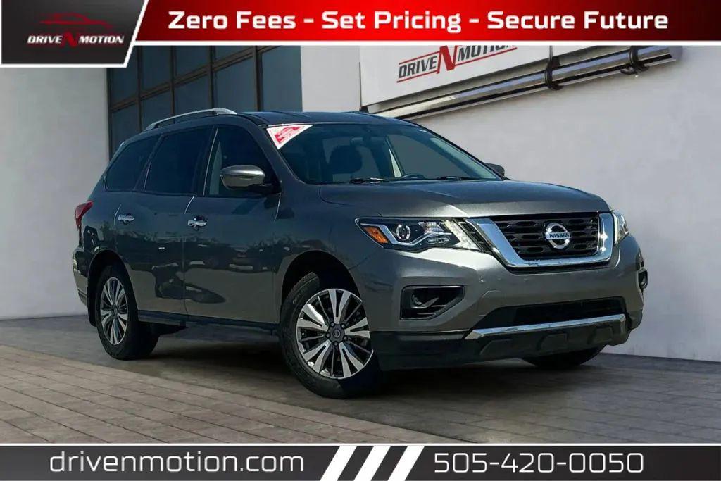 used 2020 Nissan Pathfinder car, priced at $16,471