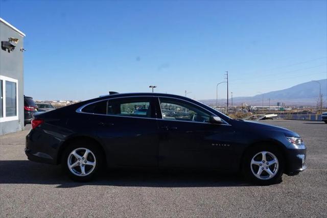 used 2018 Chevrolet Malibu car, priced at $9,984